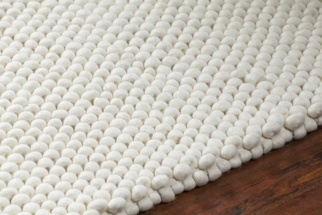 Chandra Quina QUI-42900 White rug, side detail view