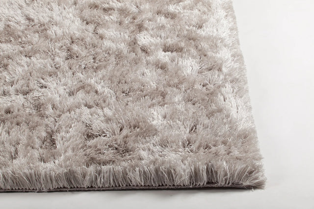 Chandra Roxy ROX-47600 Beige rug, corner detail