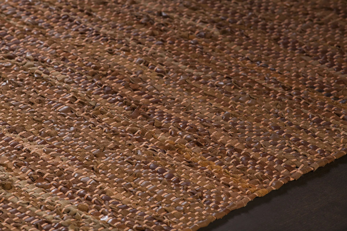 Chandra Saket SAK-3706 Gold and Beige rug, side detail view