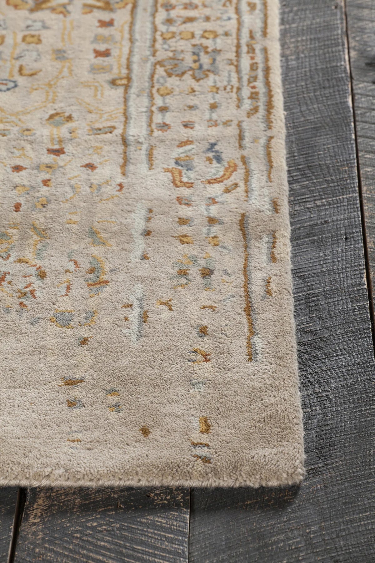 Chandra Spring SPR-29102 Tan and Gold and Grey and Burgundy and Black rug, corner detail