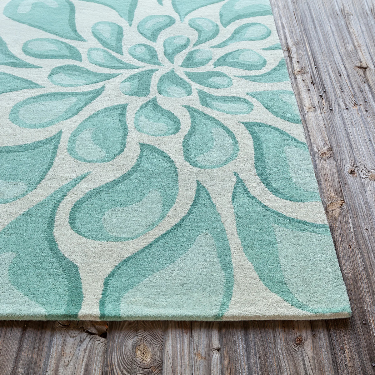 Chandra Stella STE-52009 Beige and Light Aqua rug, corner detail