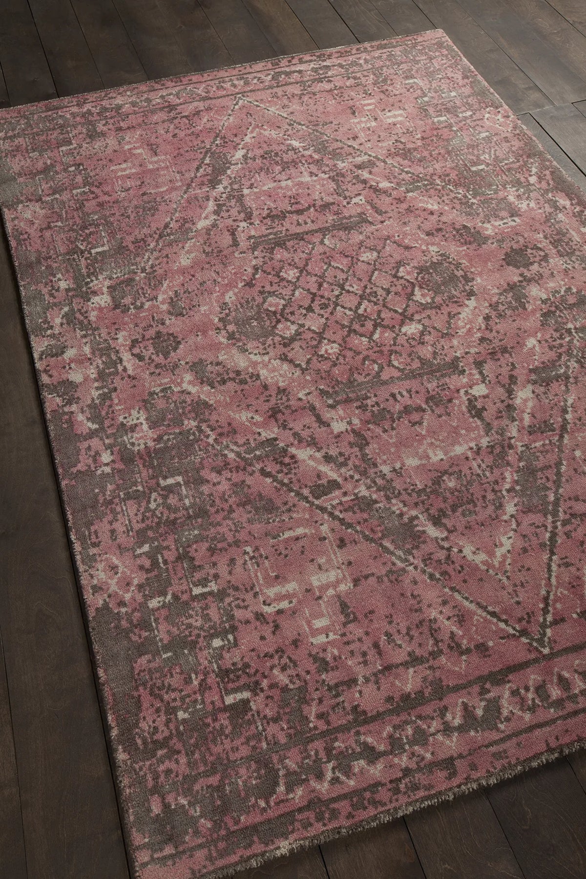 Chandra Tayla TAY-42401 Pink and brown and white rug, angled side view