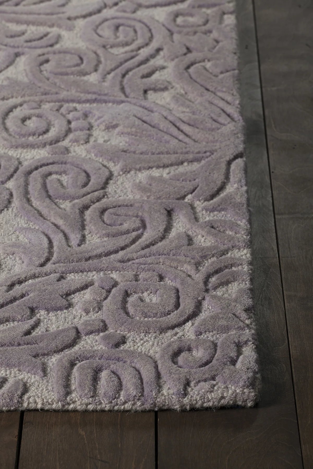 Chandra Yelena YEL-43802 purple and white rug, corner detail