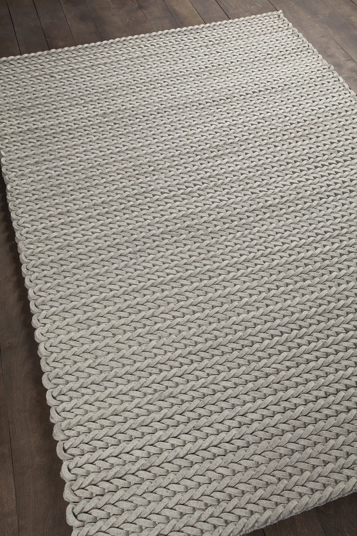 Chandra Zensar ZEN-10000 Ivory rug, angled side view