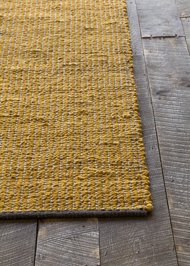 Chandra Zola ZOL-17101 Orange and Charcoal rug, corner detail
