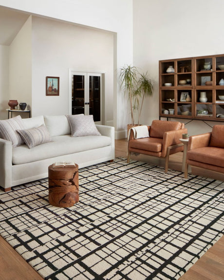 Chris Loves Julia x Loloi Polly Pol-02 Black/Ivory Rug.