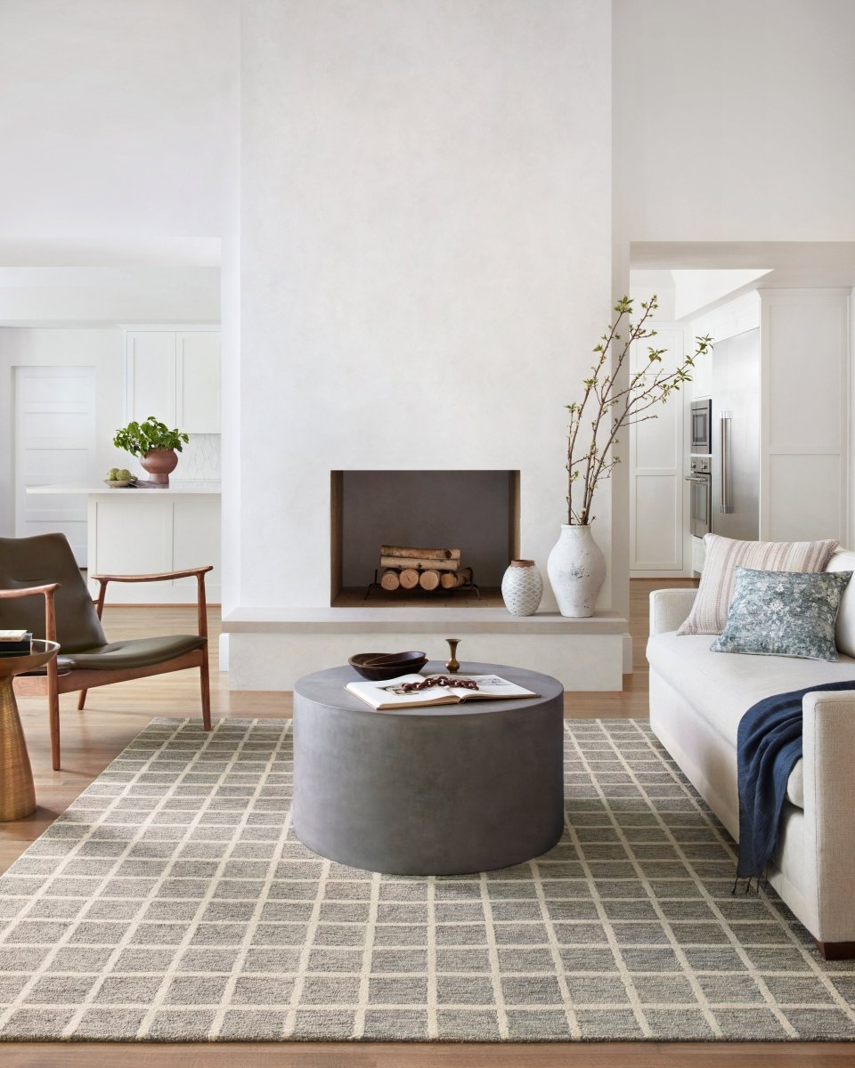 Chris Loves Julia x Loloi Polly Pol-05 Slate/Ivory Rug.