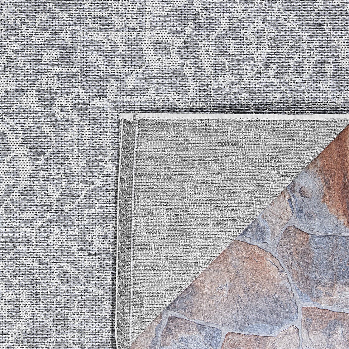 Couristan Monte Carlo Palmette 2329/4716 Grey / Ivory Rugs.