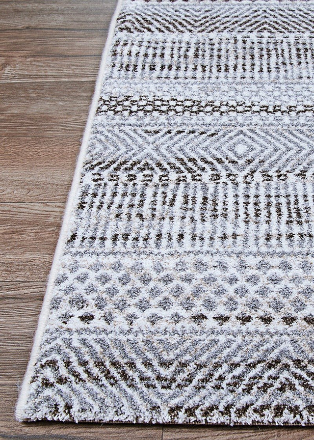 Couristan Nomad Boria 2662/6242 Stone Rugs.