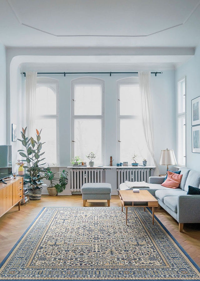 Couristan Old World Classic Nazmiyal 4532/7101 Antique Cream Rug.