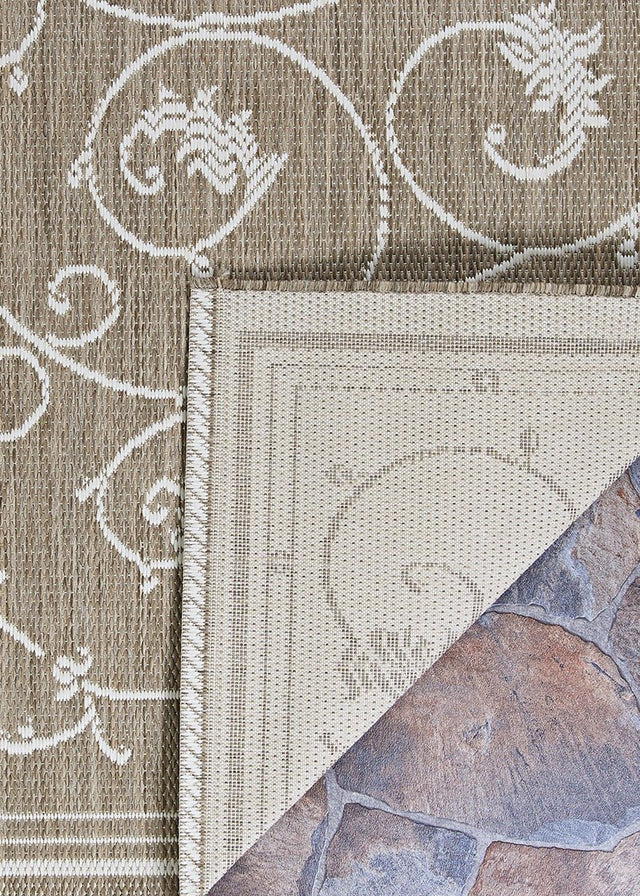 Couristan Recife Veranda 1583/2312 Champagne/Taupe Rug.