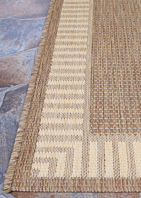 Couristan Recife Wicker Stitch 1681/1500 Cocoa/Natural Rugs.