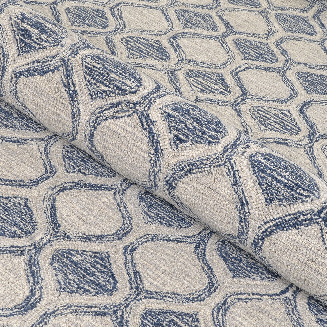 Couristan Silverthorne Mosaic 5102/0002 Indigo Rug.