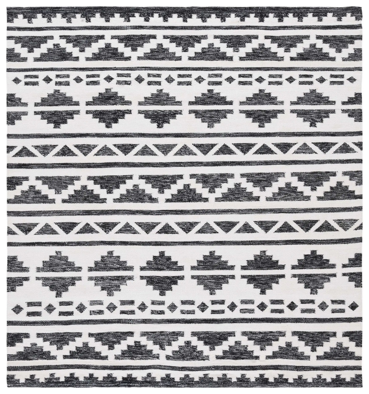 Safavieh Kilim 6'-0" x 6'-0" Rug in Black / Ivory