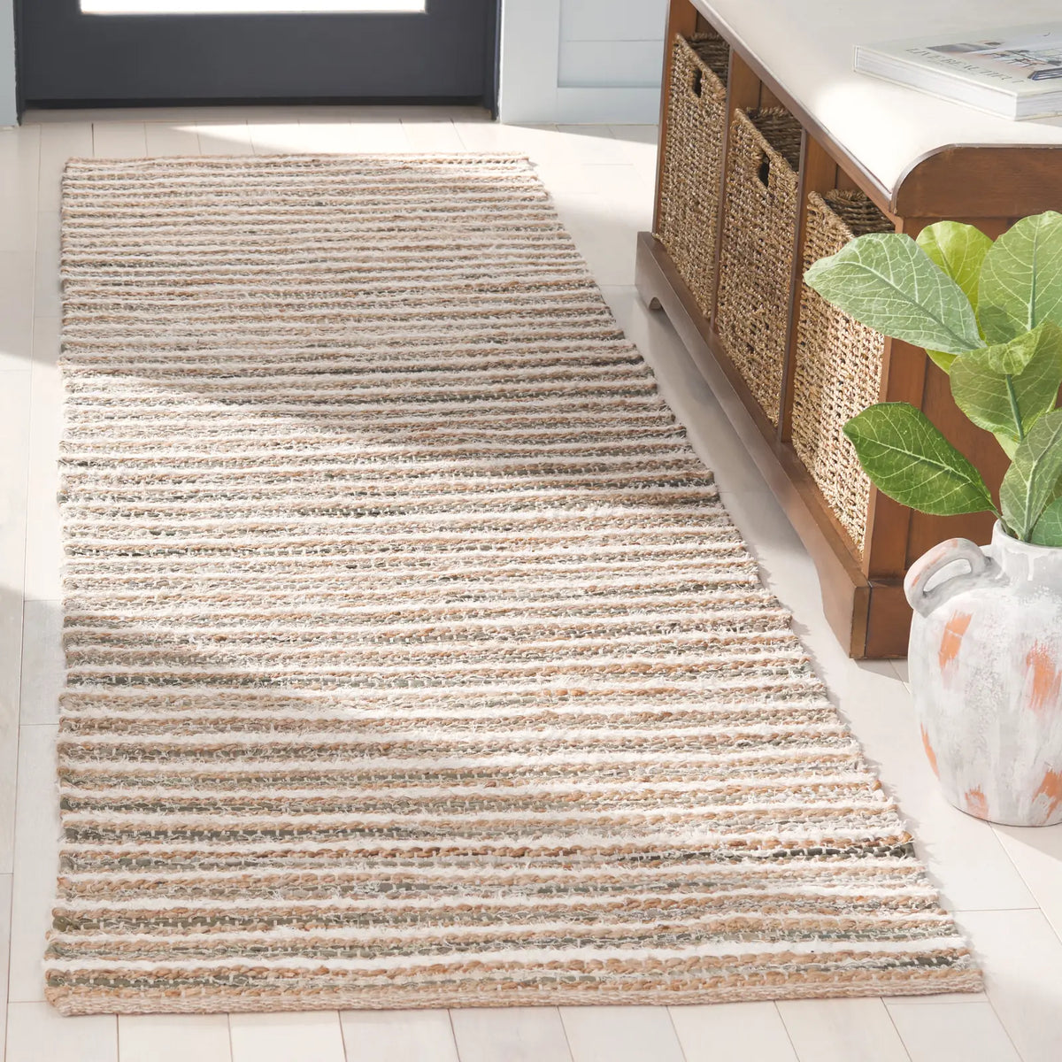 Safavieh Cape Cod 2'-3" x 8'-0" Rug in Natural / Green