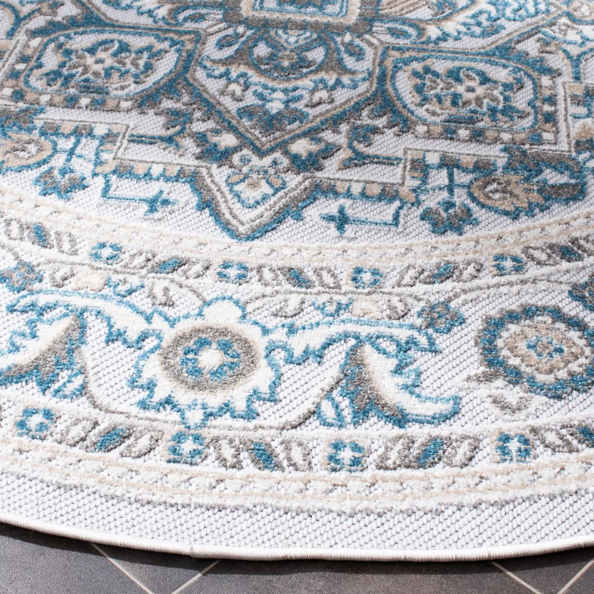Safavieh Cabana 6'-7" x 6'-7" Rug in Navy / Grey