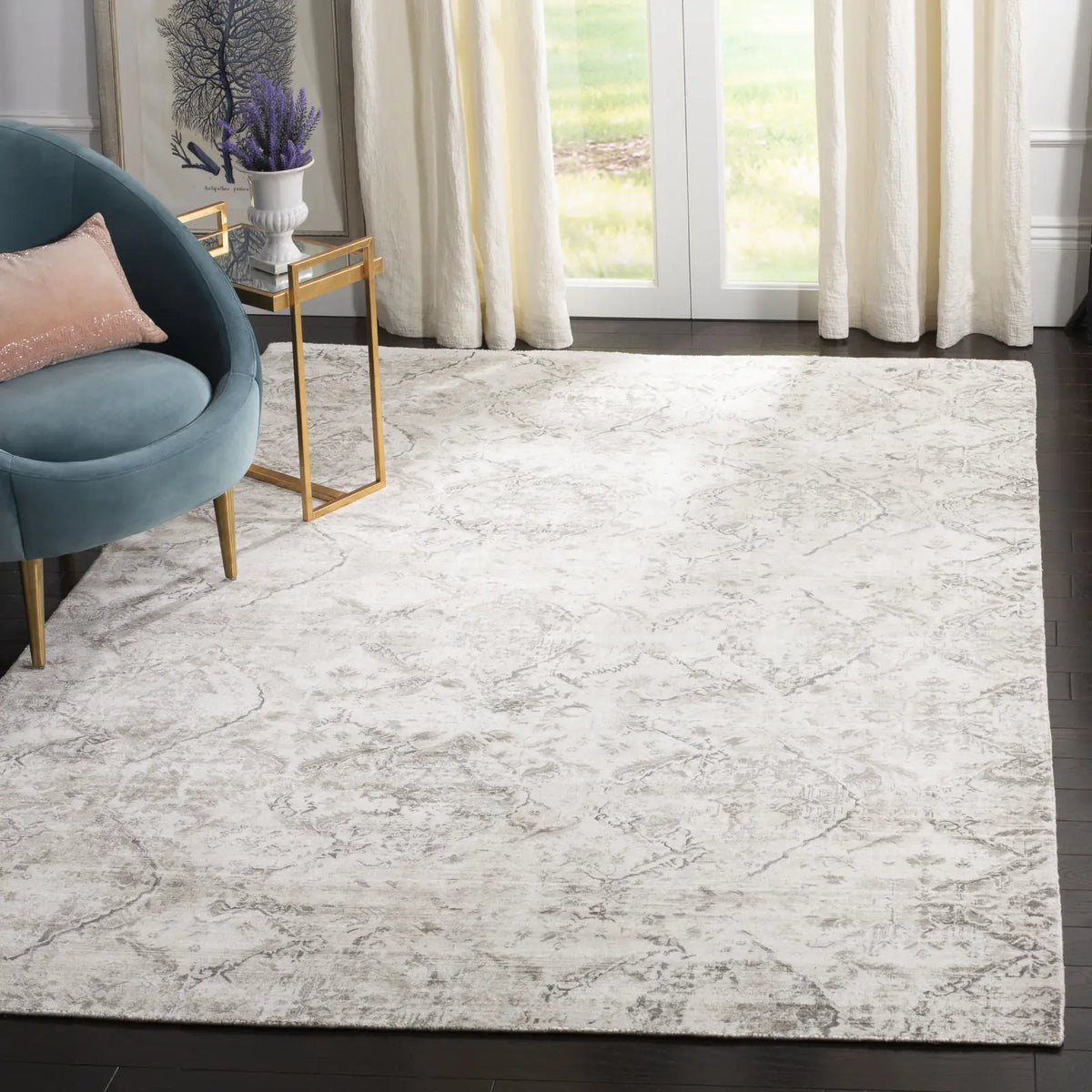 Safavieh Mirage 6'-0" x 9'-0" Rug in Grey