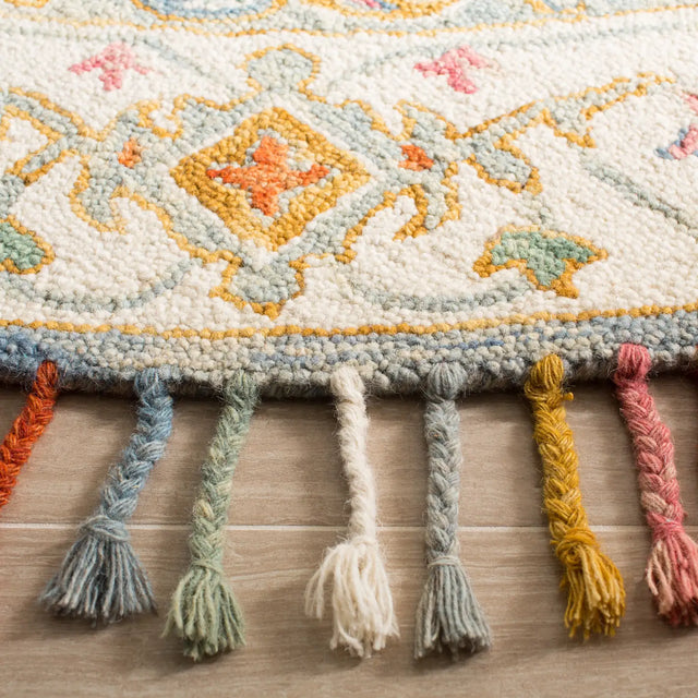 Safavieh Aspen 7'-0" x 7'-0" Rug in Blue / Ivory