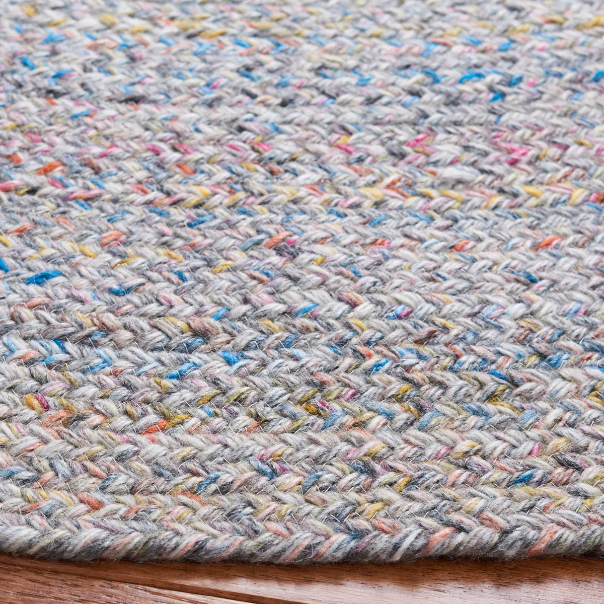 Safavieh Braided 5'-0" x 5'-0" Rug in Yellow / Grey