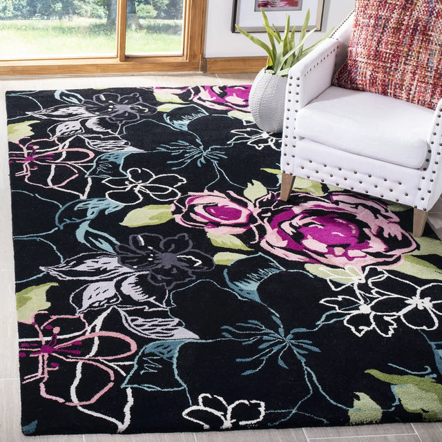 Safavieh Wyndham 5'-0" x 8'-0" Rug in Black / Multi