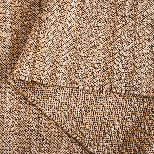 Safavieh Natural Fiber 4'-0" x 6'-0" Rug in Natural / Brown