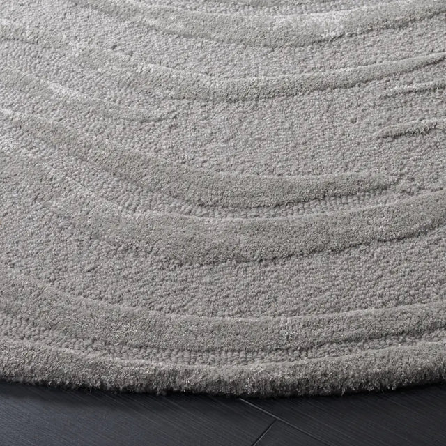Safavieh Glamour 6'-0" x 6'-0" Rug in Light Grey