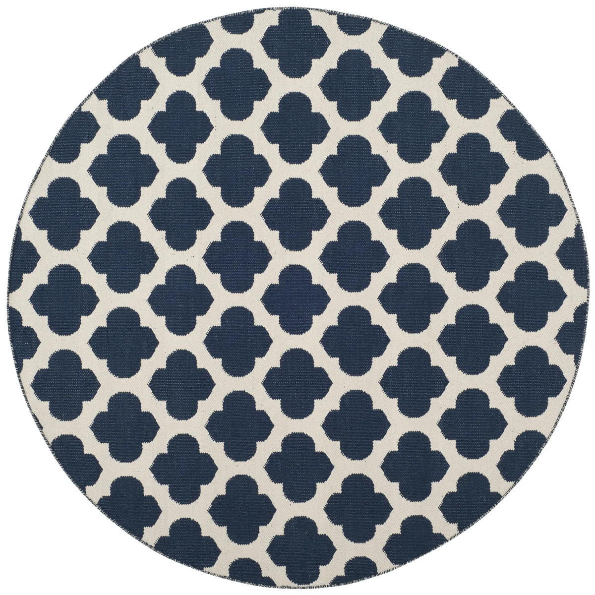 Safavieh Montauk 6'-0" x 6'-0" Rug in Navy / Ivory