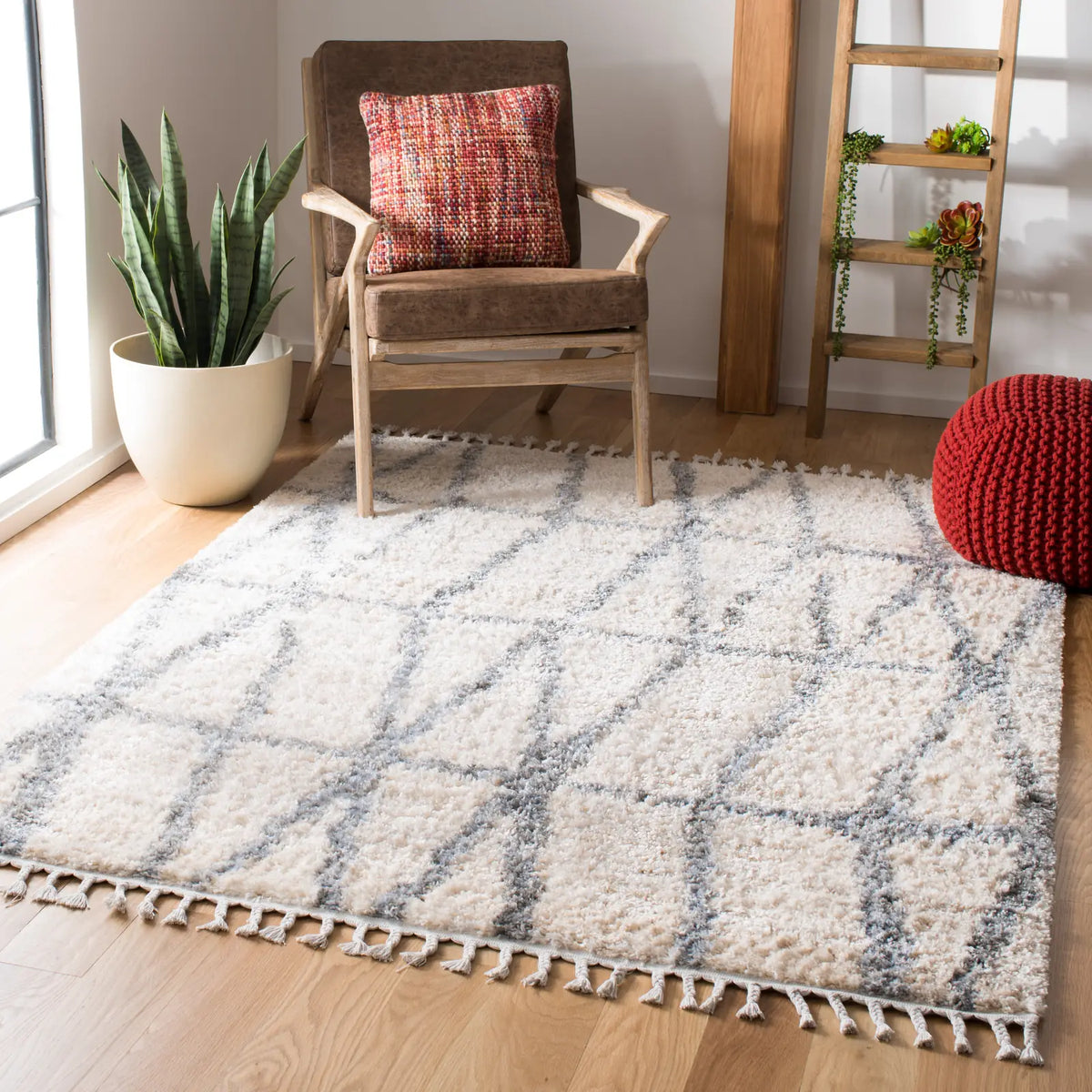 Safavieh Berber Fringe Shag 5'-3" x 7'-6" Rug in Cream / Grey
