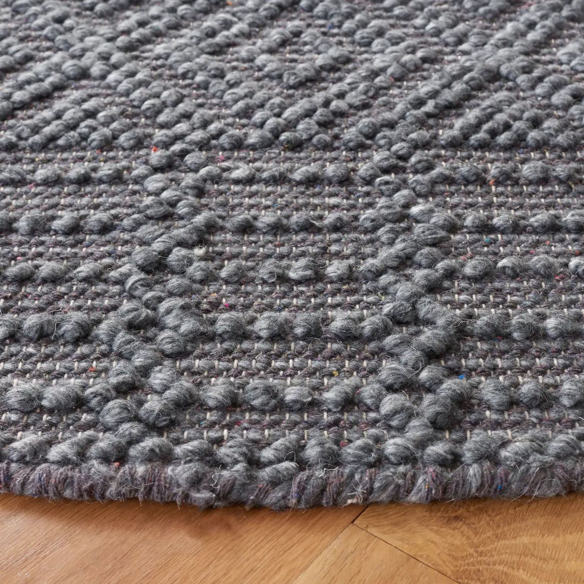 Safavieh Casablanca 6'-0" x 6'-0" Rug in Dark Grey