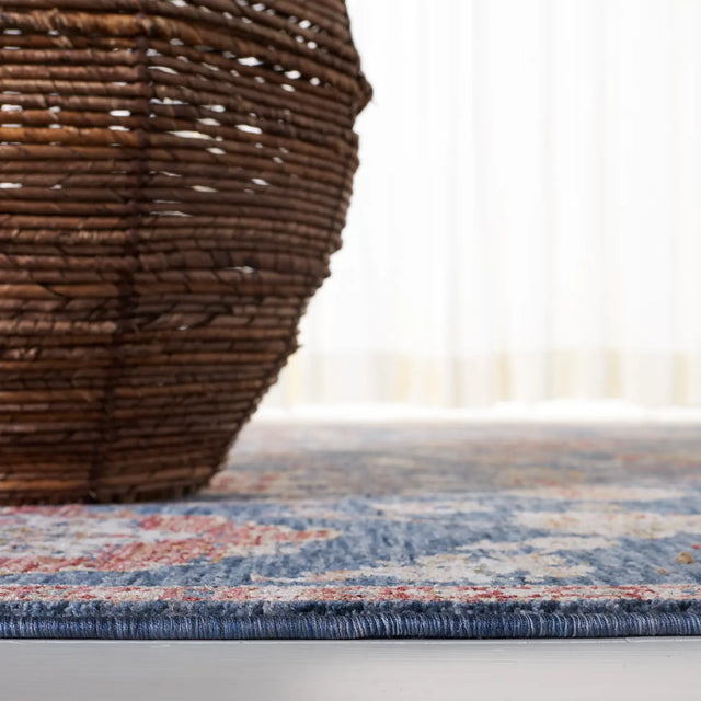 Safavieh Heirloom 700 4'-0" x 6'-0" Rug in Navy / Beige