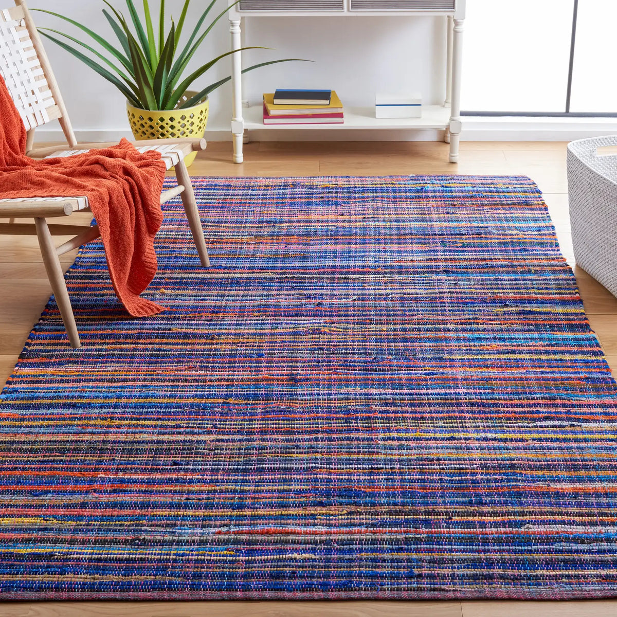 Safavieh Rag Rug 4'-0" x 6'-0" Rug in Blue / Multi