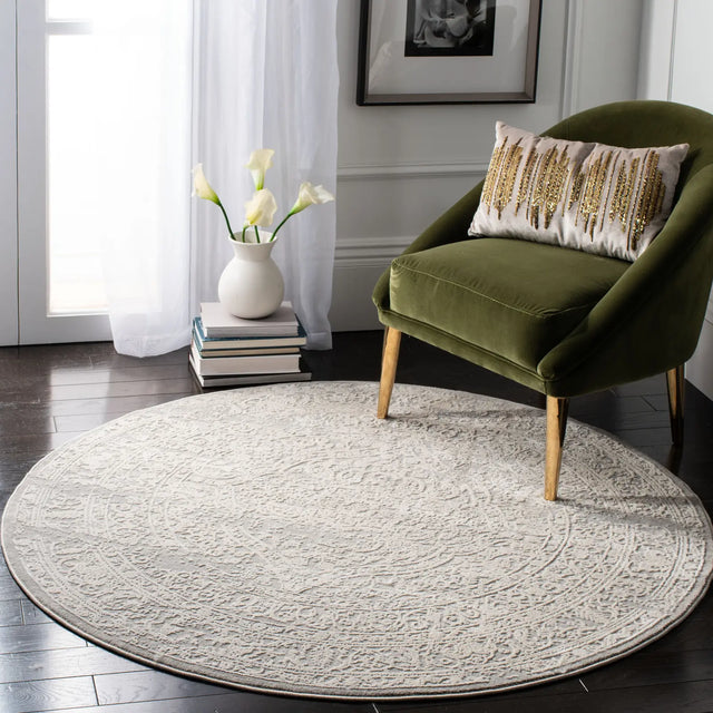 Safavieh Princeton 5'-0" x 5'-0" Rug in Grey / Beige