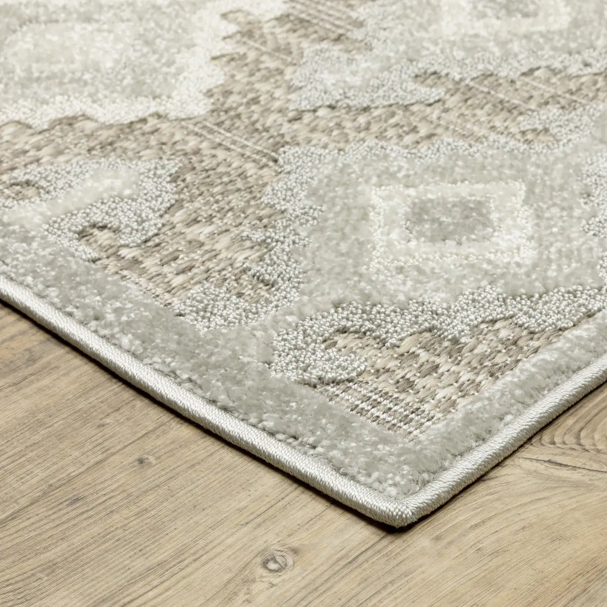 Oriental Weavers Sphinx Tangier Tan08 Beige/ Grey Rug - corner detail