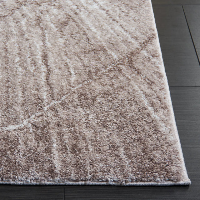 Safavieh Northport 800 4'-0" x 6'-0" Rug in Taupe / Ivory