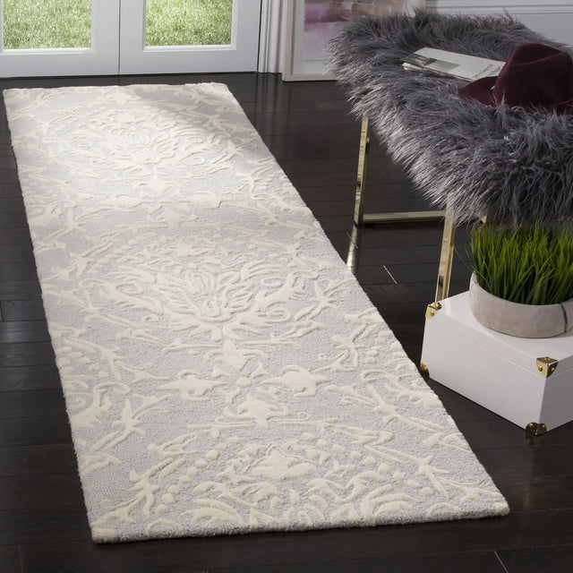 Safavieh Blossom 2'-3" x 10'-0" Rug in Light Grey / Ivory