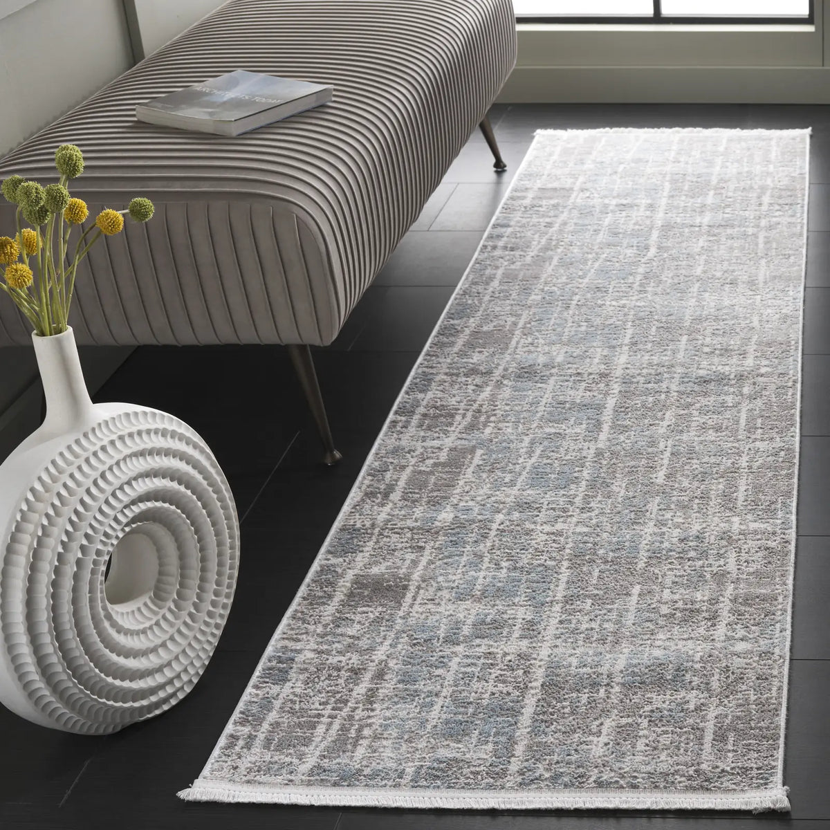 Safavieh Mila 2'-2" x 8'-0" Rug in Grey / Light Blue