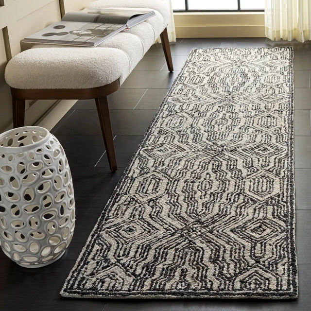 Safavieh Marquee 2'-3" x 8'-0" Rug in Charcoal / Ivory