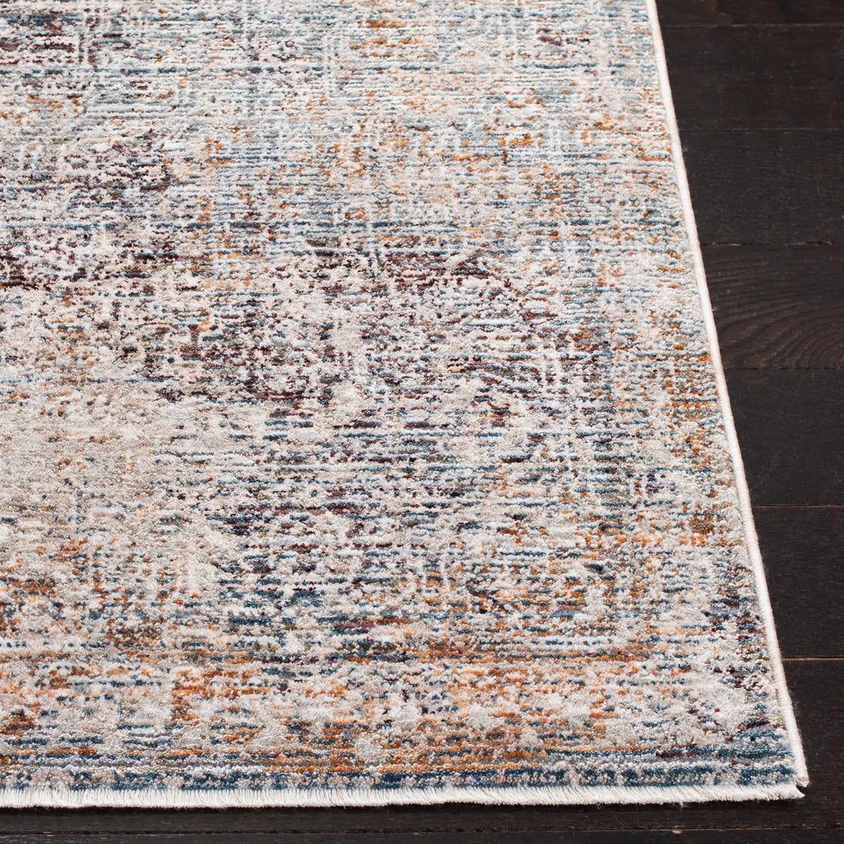 Safavieh Limitee 700 4'-0" x 6'-0" Rug in Beige / Beige