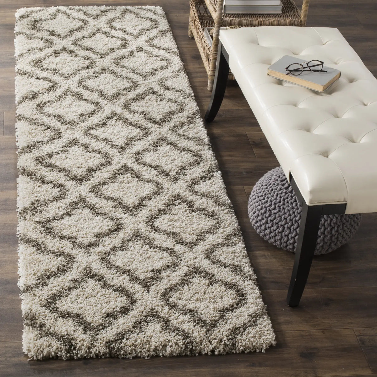 Safavieh Hudson Shag 2'-3" x 10'-0" Rug in Ivory / Grey