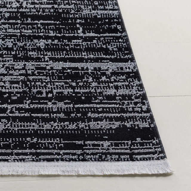 Safavieh Mila 4'-0" x 6'-0" Rug in Black / Ivory