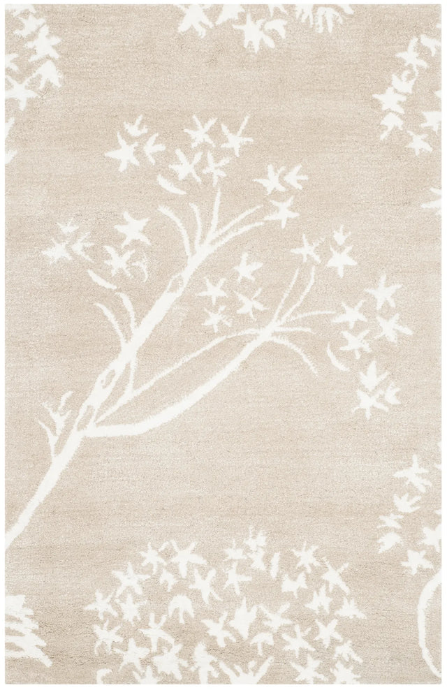 Safavieh Bella 2'-6" x 4'-0" Rug in Sand / Ivory