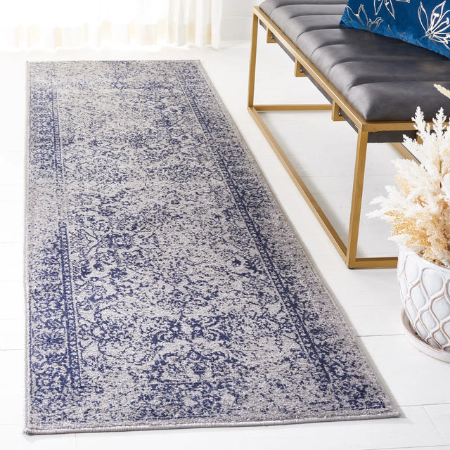 Safavieh Adirondack 2'-6" x 10'-0" Rug in Grey / Navy