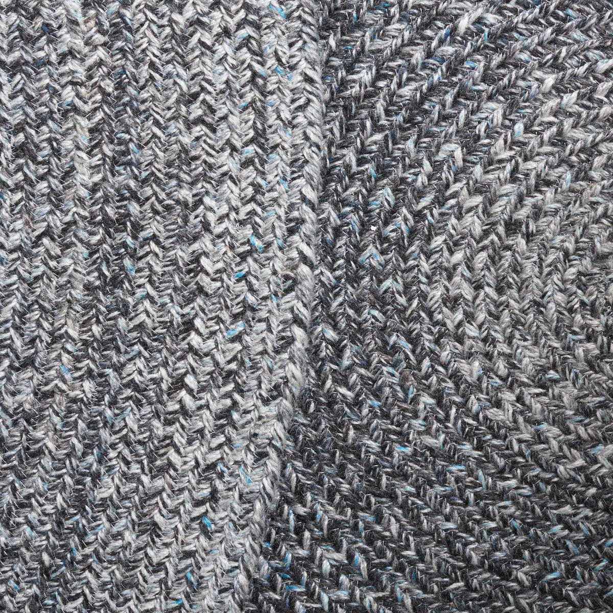 Safavieh Braided 5'-0" x 5'-0" Rug in Dark Grey / Light Blue