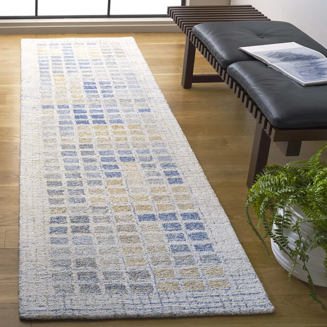 Safavieh Renewal 2'-3" x 8'-0" Rug in Beige / Grey
