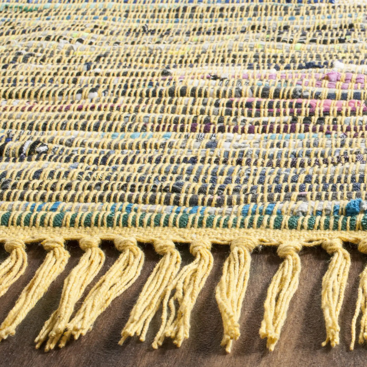 Safavieh Rag Rug 10'-0" x 14'-0" Rug in Yellow / Multi