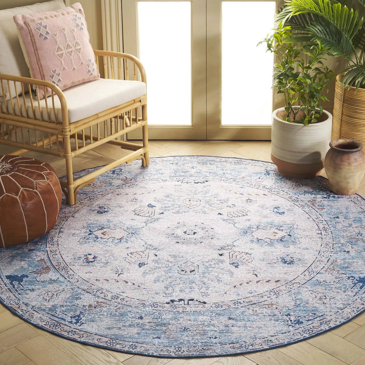 Safavieh Arizona 6'-0" x 6'-0" Rug in Blue / Beige