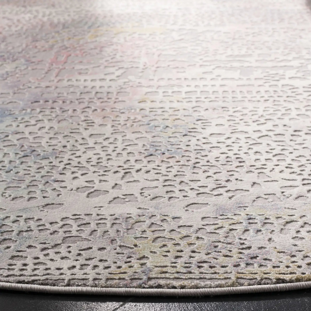 Safavieh Meadow 100 6'-7" x 6'-7" Rug in Grey / Gold