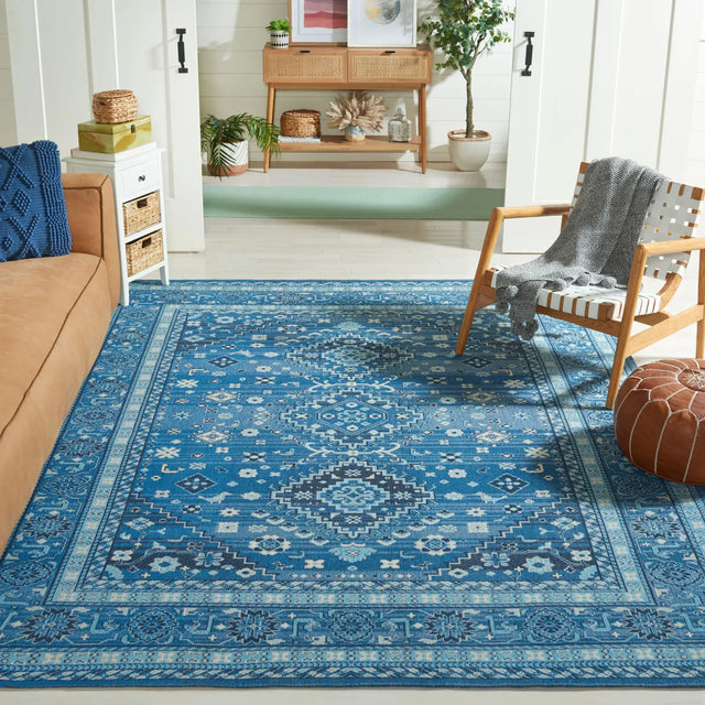 Safavieh Classic Vintage 6'-0" x 9'-0" Rug in Blue / Charcoal
