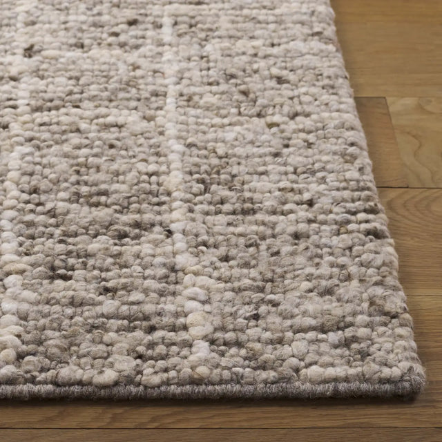 Safavieh Natura 5'-0" x 8'-0" Rug in Taupe / Ivory