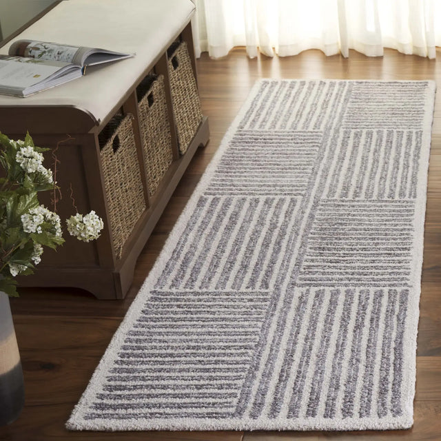 Safavieh Abstract 2'-3" x 8'-0" Rug in Ivory / Grey